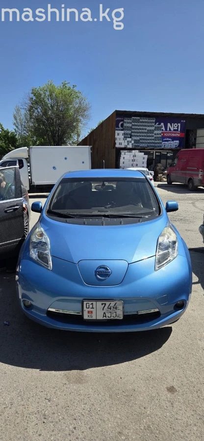 Nissan Leaf I (ZE0/AZE0)