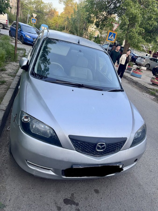 Mazda Demio