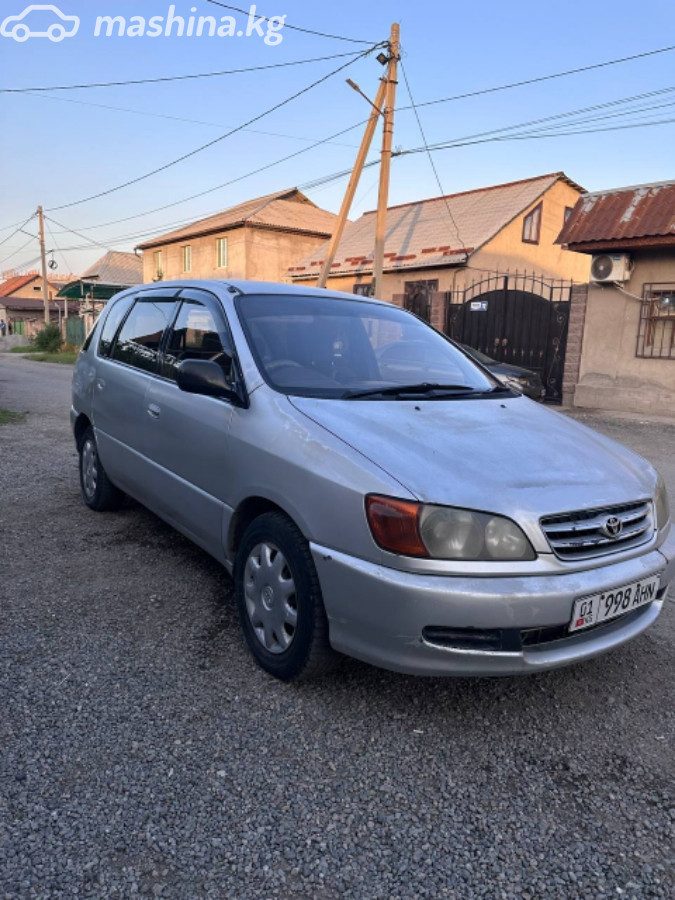 Toyota Ipsum I (M10)