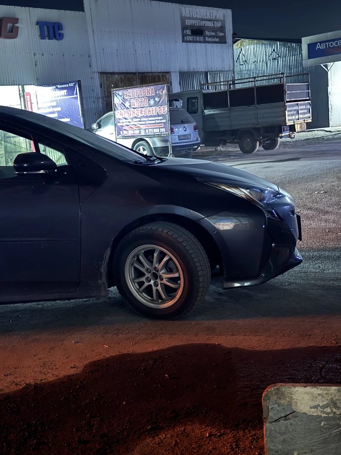 Toyota Prius IV (XW50) 2018
