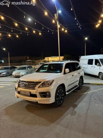 Lexus LX