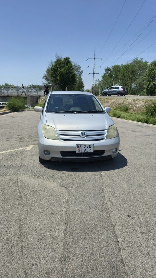 Toyota Ist I 2003