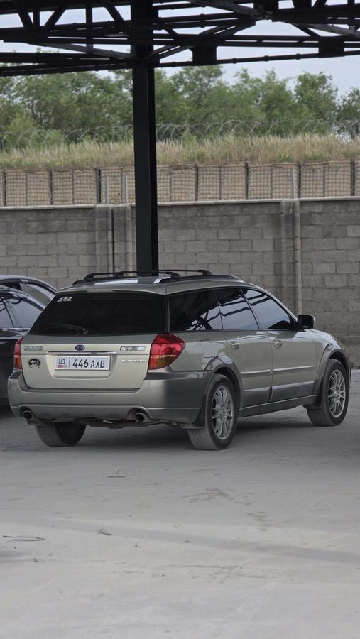 Subaru Outback III 2004