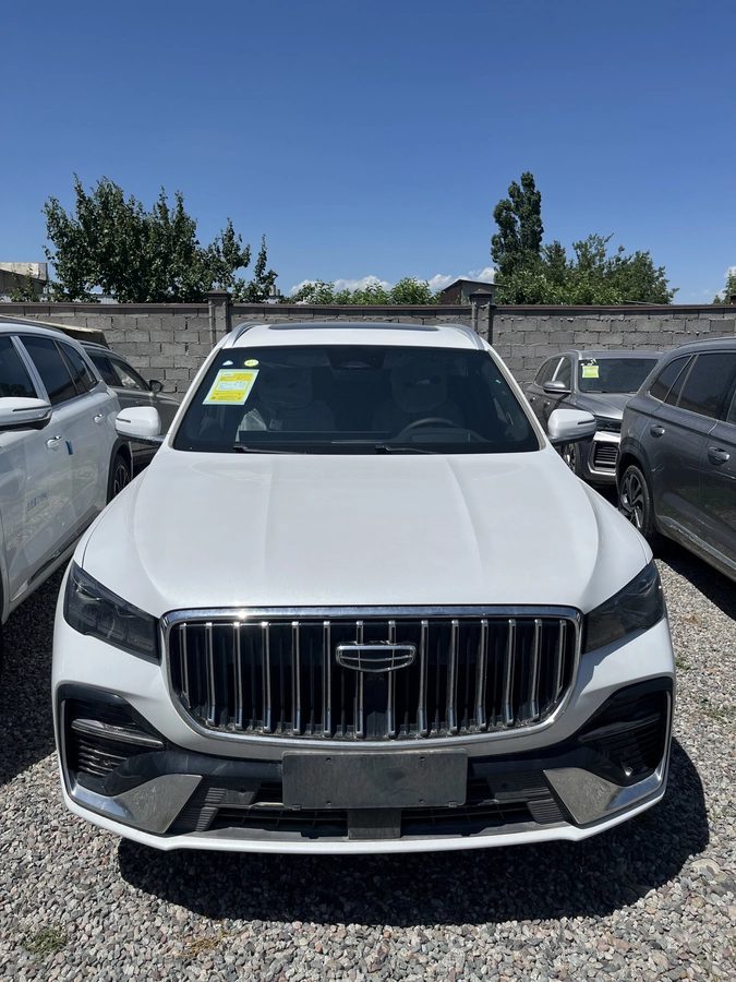 Geely Monjaro I Рестайлинг 2025