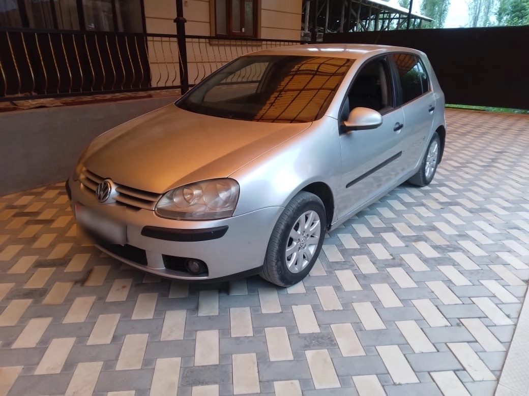Volkswagen Golf V 2005