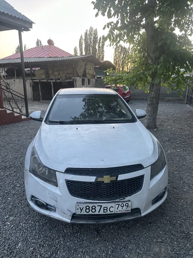 Chevrolet Cruze I 2010