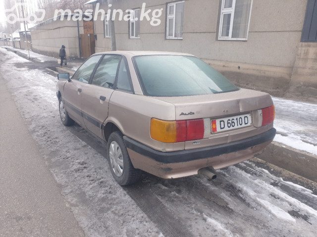Audi 80