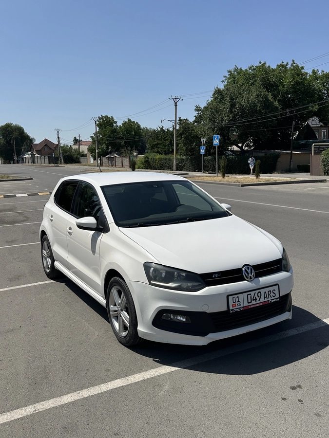 Volkswagen Polo V Рестайлинг 2014