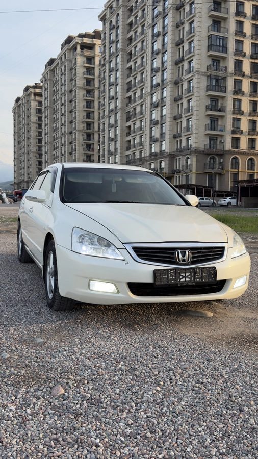 Honda Inspire IV 2003