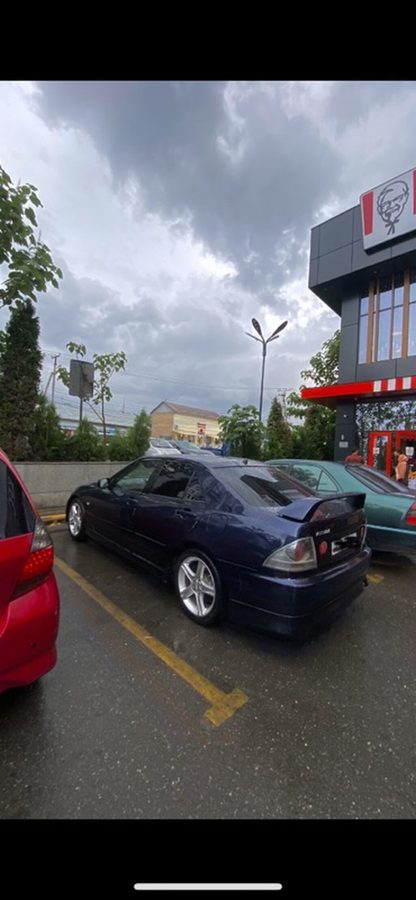 Lexus IS