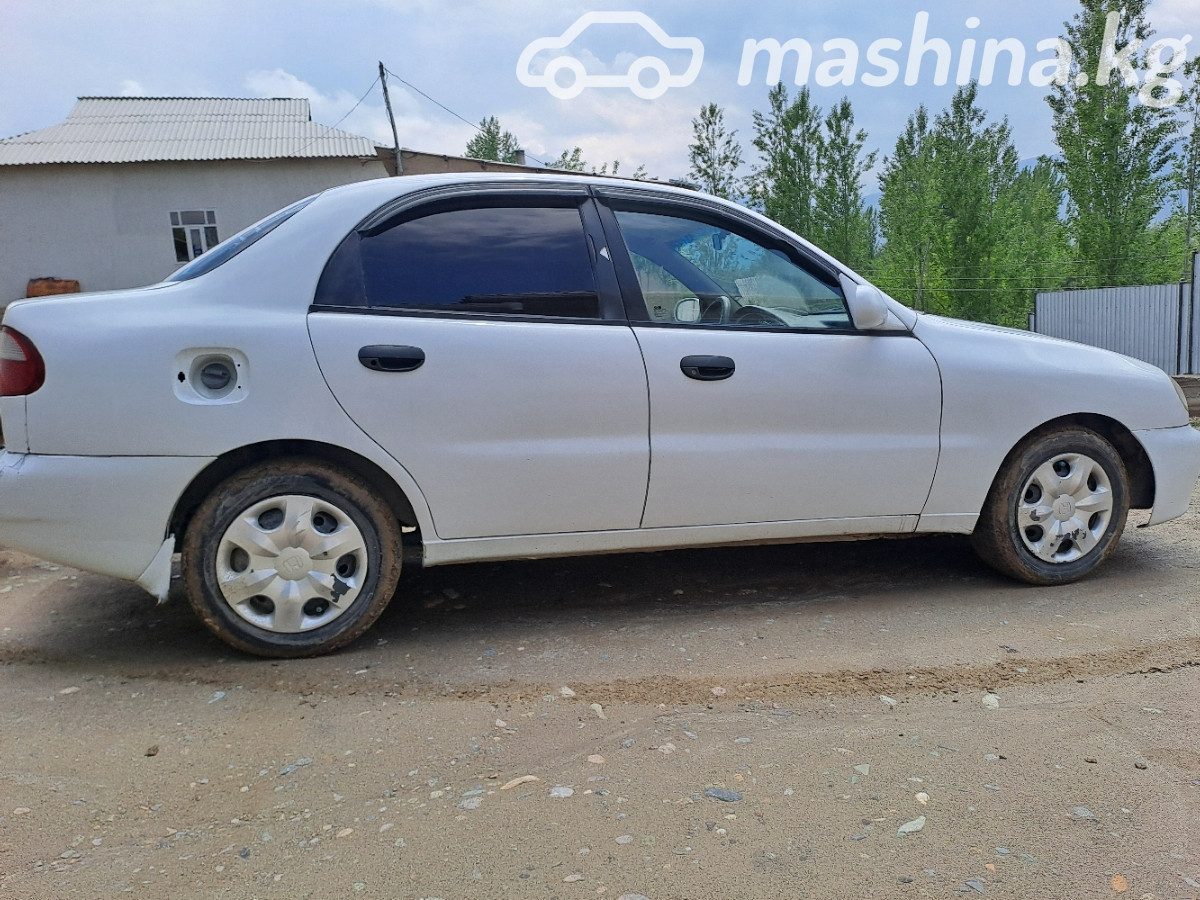 Daewoo Lanos (Sens)