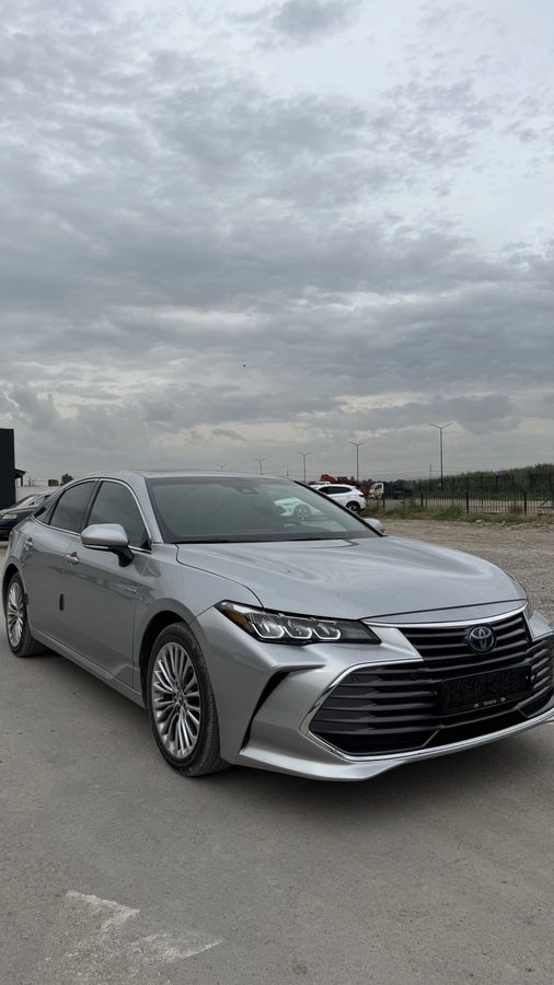 Toyota Avalon V 2019