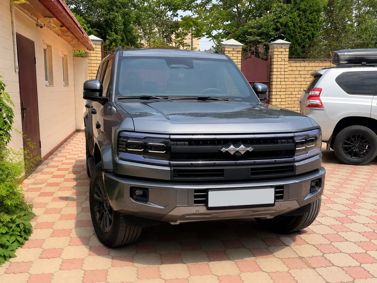 BYD FangChengBao Leopard 5 2025