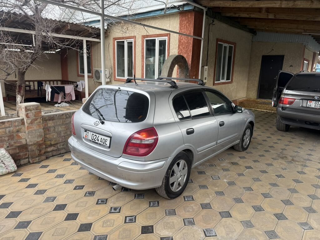 Nissan Almera