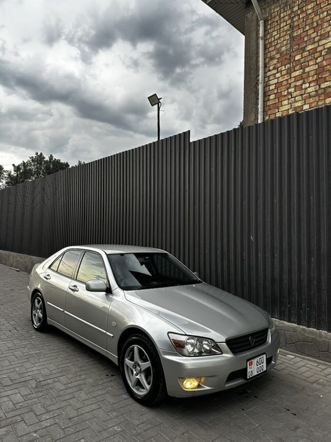 Toyota Altezza