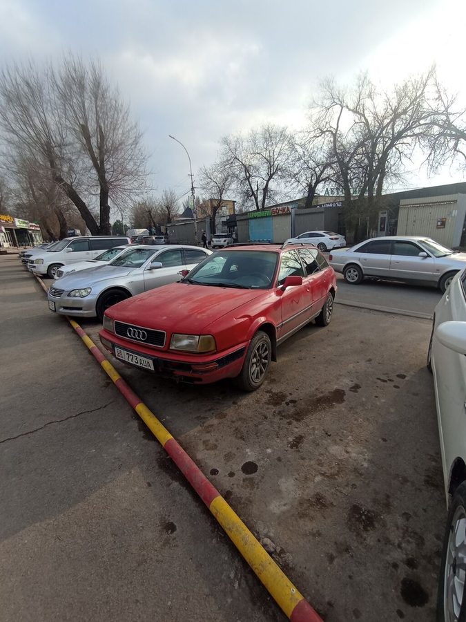 Audi 80