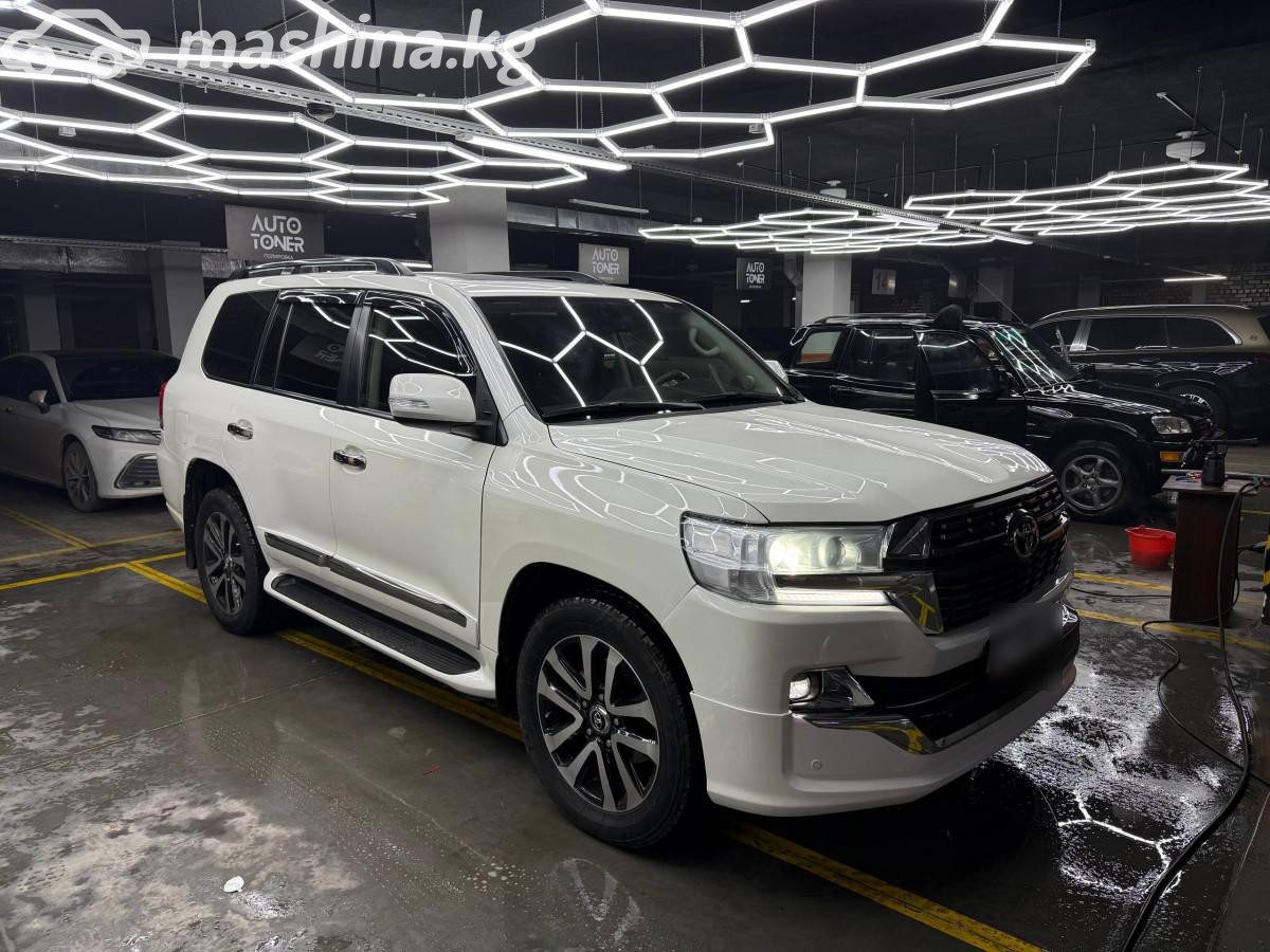 Toyota Land Cruiser 200 Series Рестайлинг 1