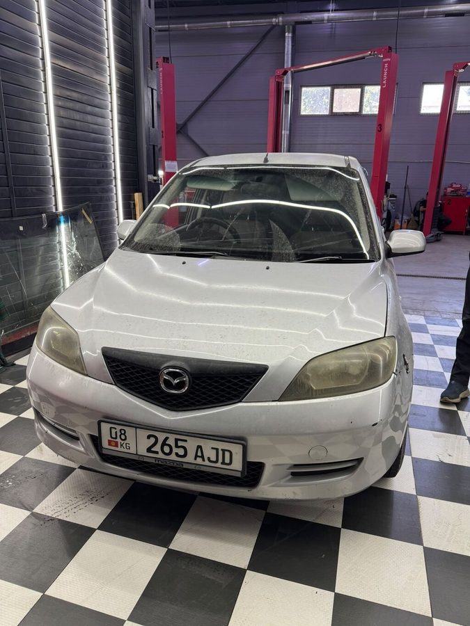 Mazda Demio