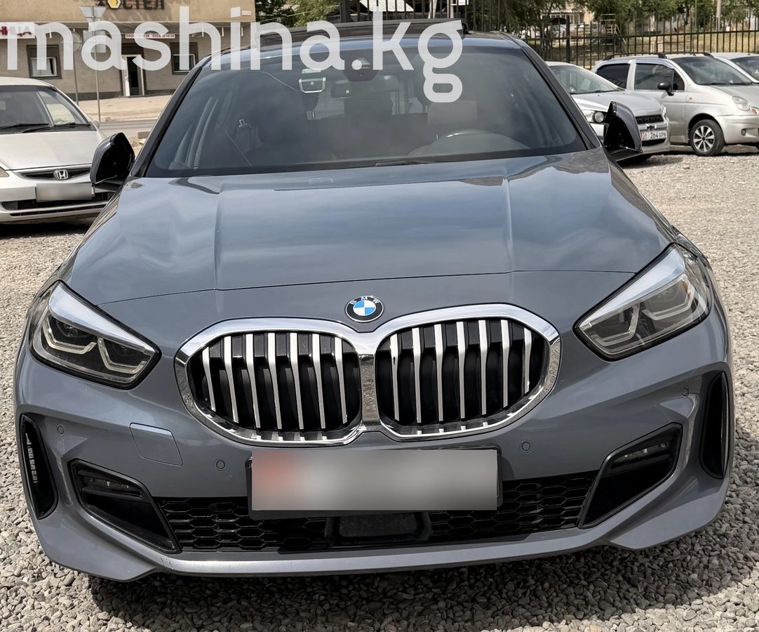 BMW 1 серии III (F40) 2020