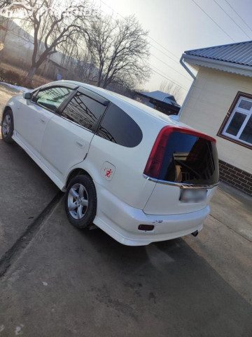 Honda Stream