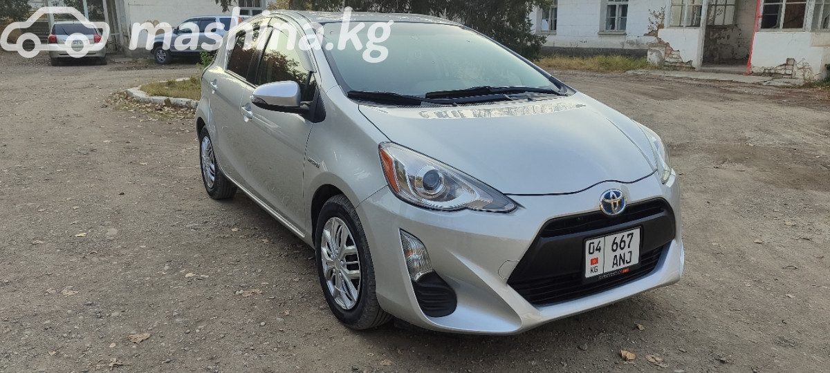 Toyota Prius c I Рестайлинг