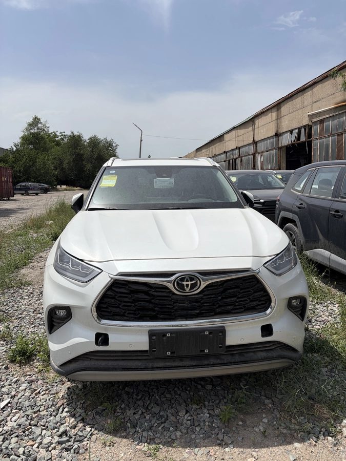 Toyota Highlander IV (U70) 2026