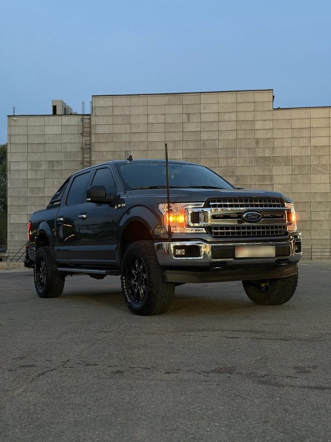 Ford F-150 XIII Рестайлинг 2019