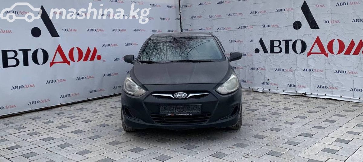 Hyundai Accent IV
