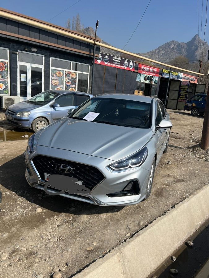 Hyundai Sonata