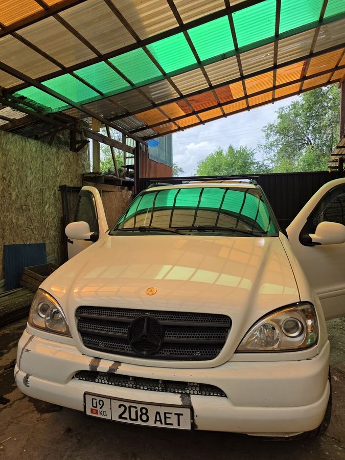 Mercedes-Benz ML-Class
