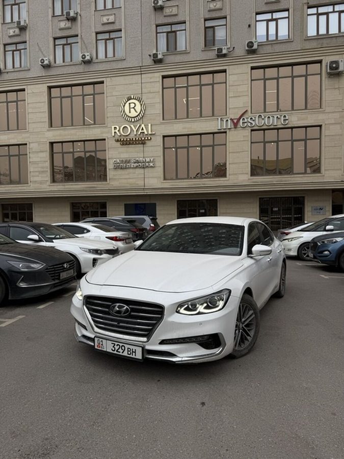 Hyundai Grandeur