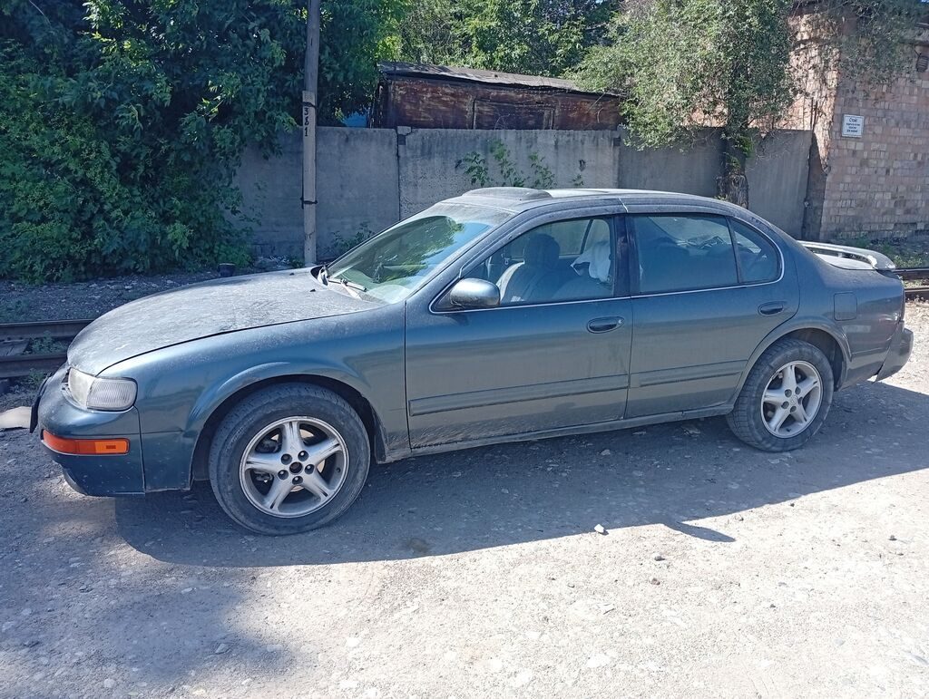 Nissan Maxima