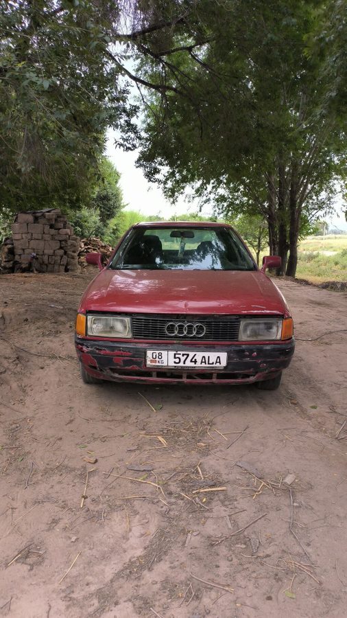 Audi 80