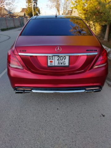 Mercedes-Benz S-Класс