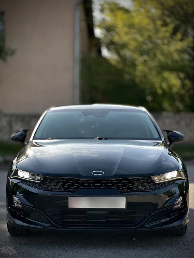 Kia K5 III 2021