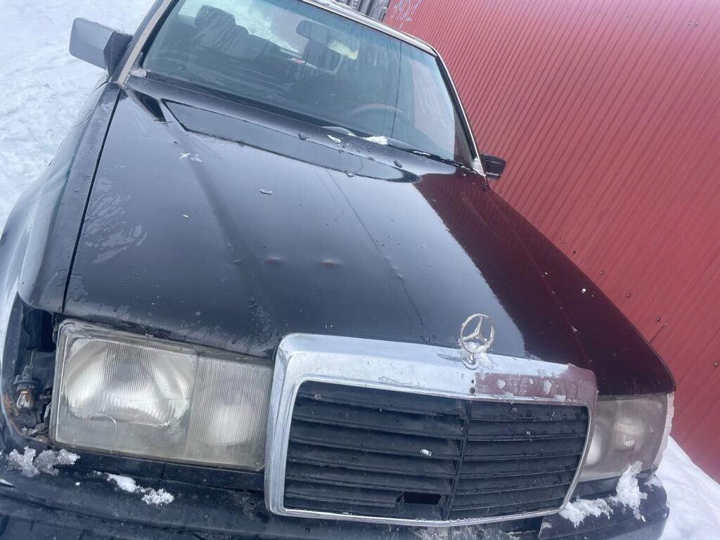 Mercedes-Benz W124