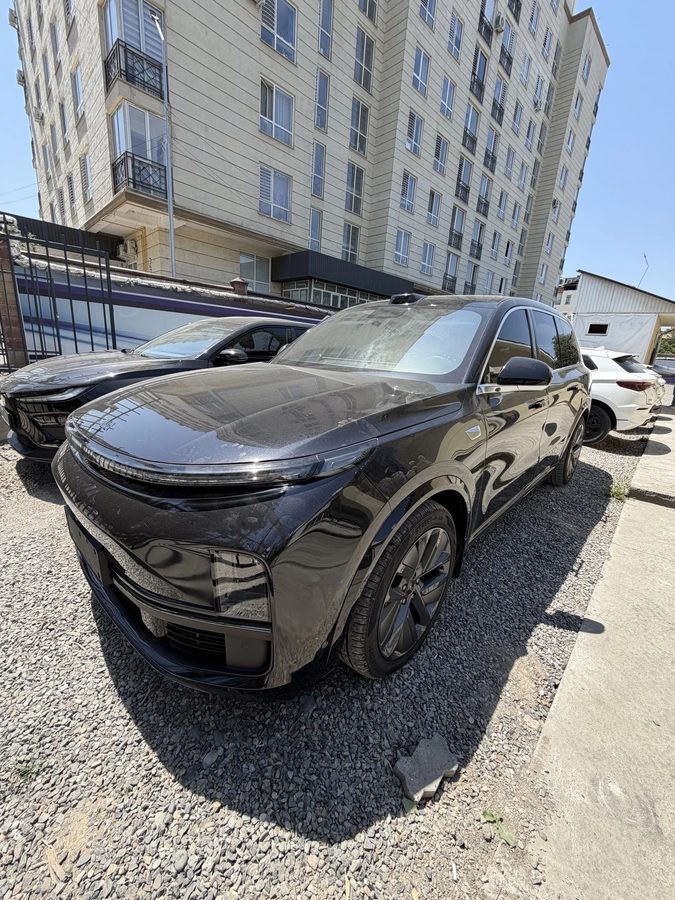 LiXiang L9 2023
