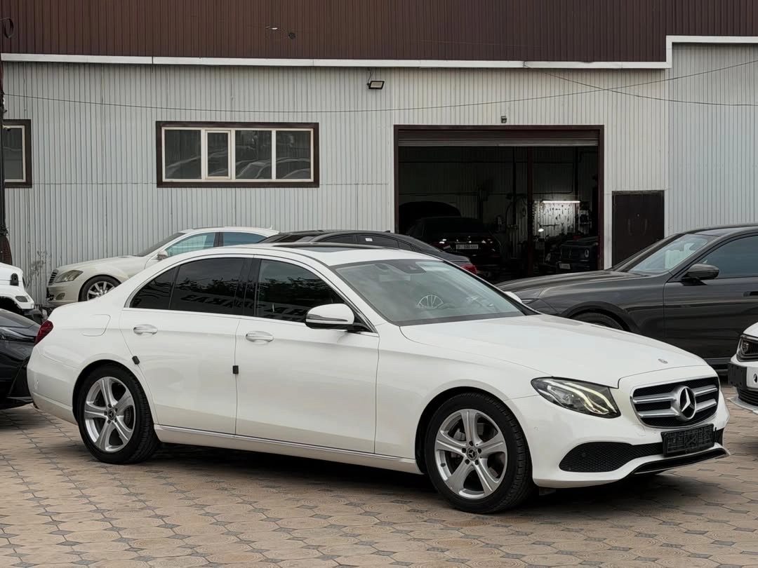 Mercedes-Benz E-Класс V (W213, S213, C238) 2017