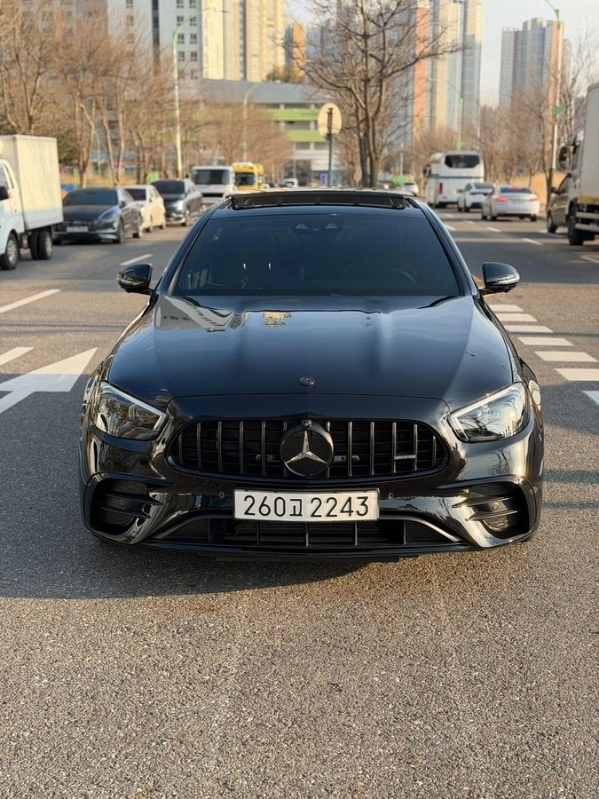 Mercedes-Benz E-Класс AMG V (W213) Рестайлинг 2023