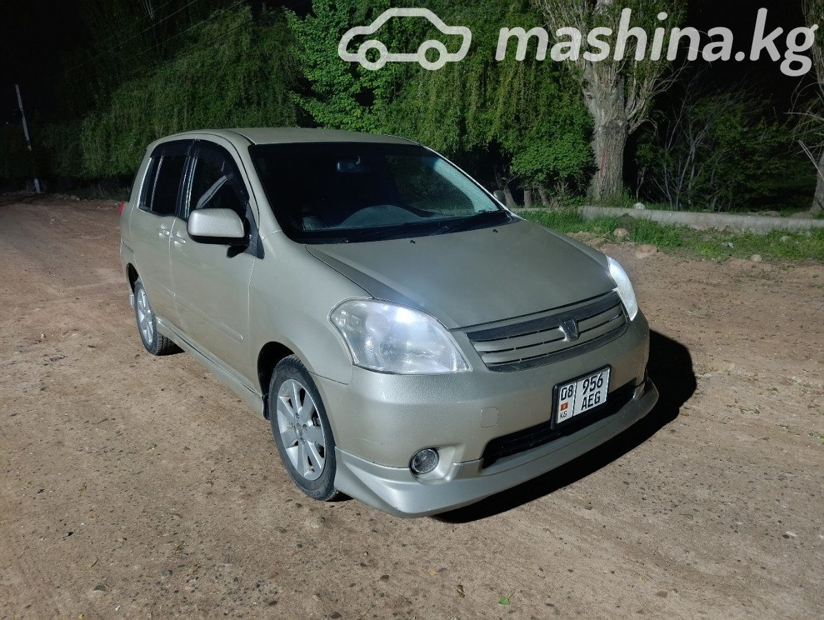 Toyota Raum II