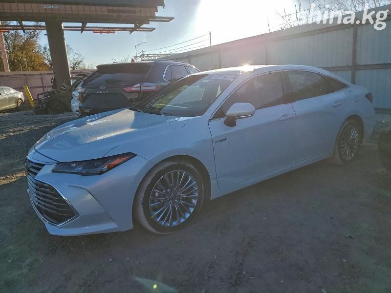 Toyota Avalon V