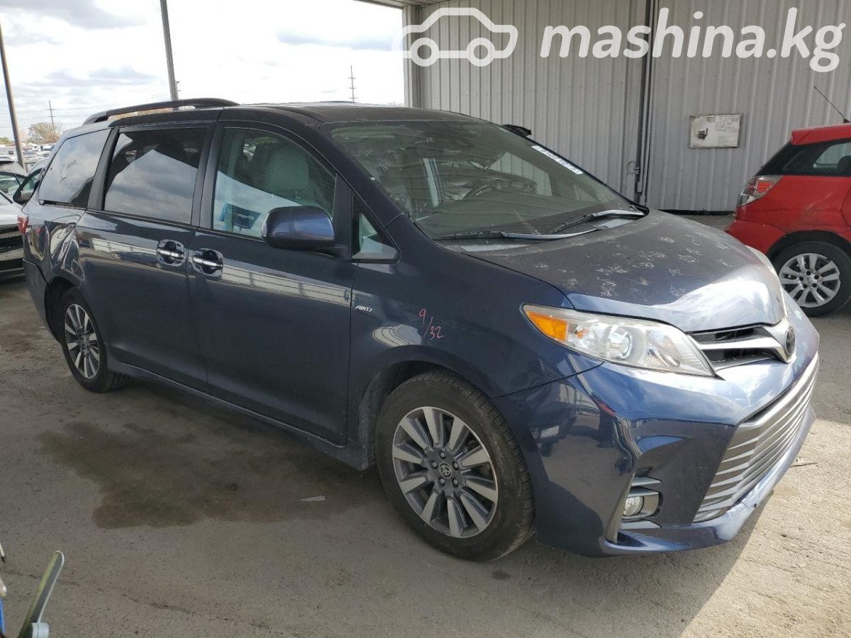 Toyota Sienna III Рестайлинг 2