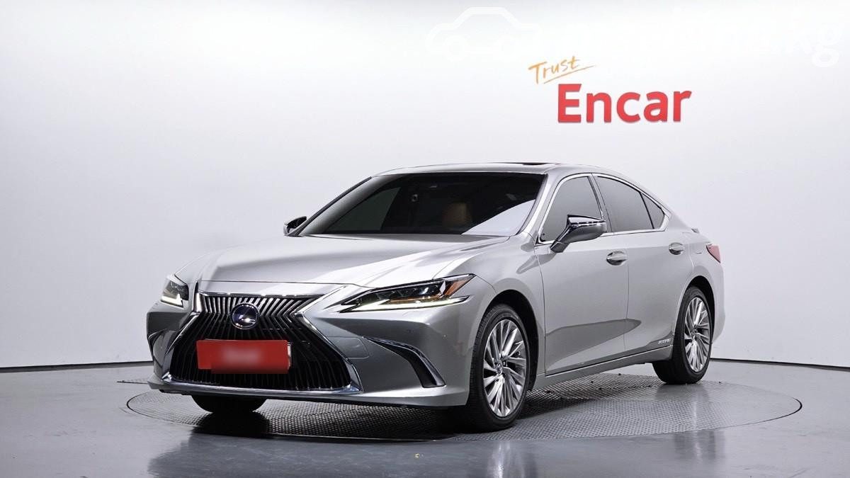 Lexus ES VII