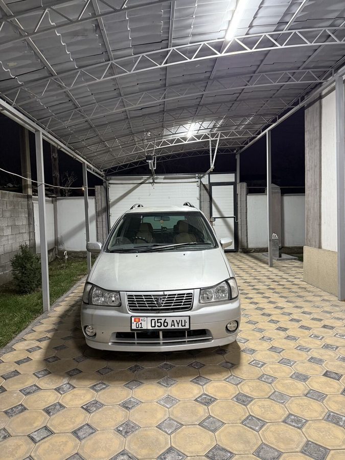 Nissan Liberty