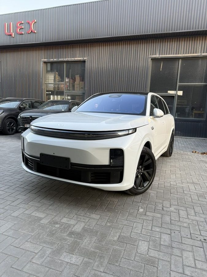 Lixiang L7