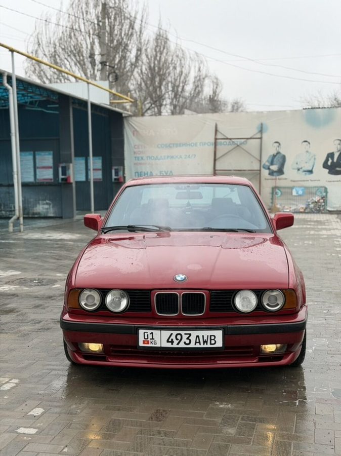BMW 528