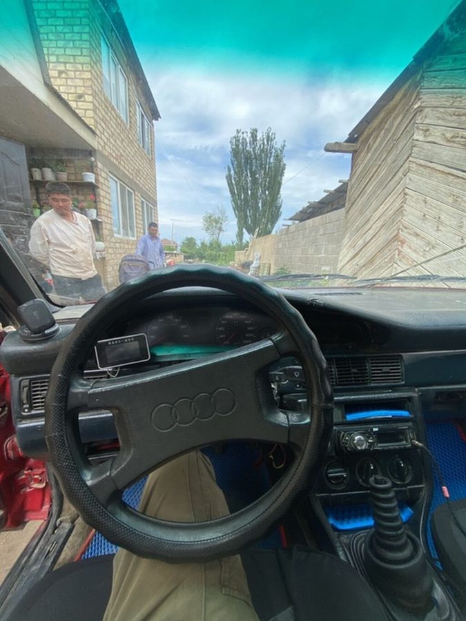 Audi 100