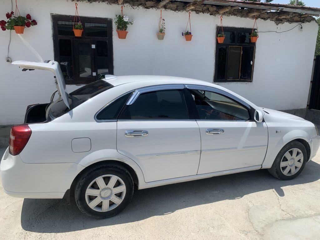 Daewoo Lacetti