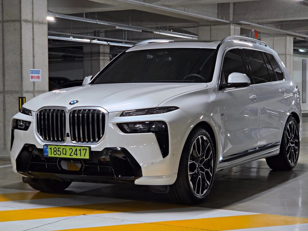 BMW X7 I (G07) Рестайлинг 2025