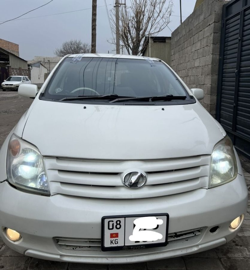 Toyota Ist